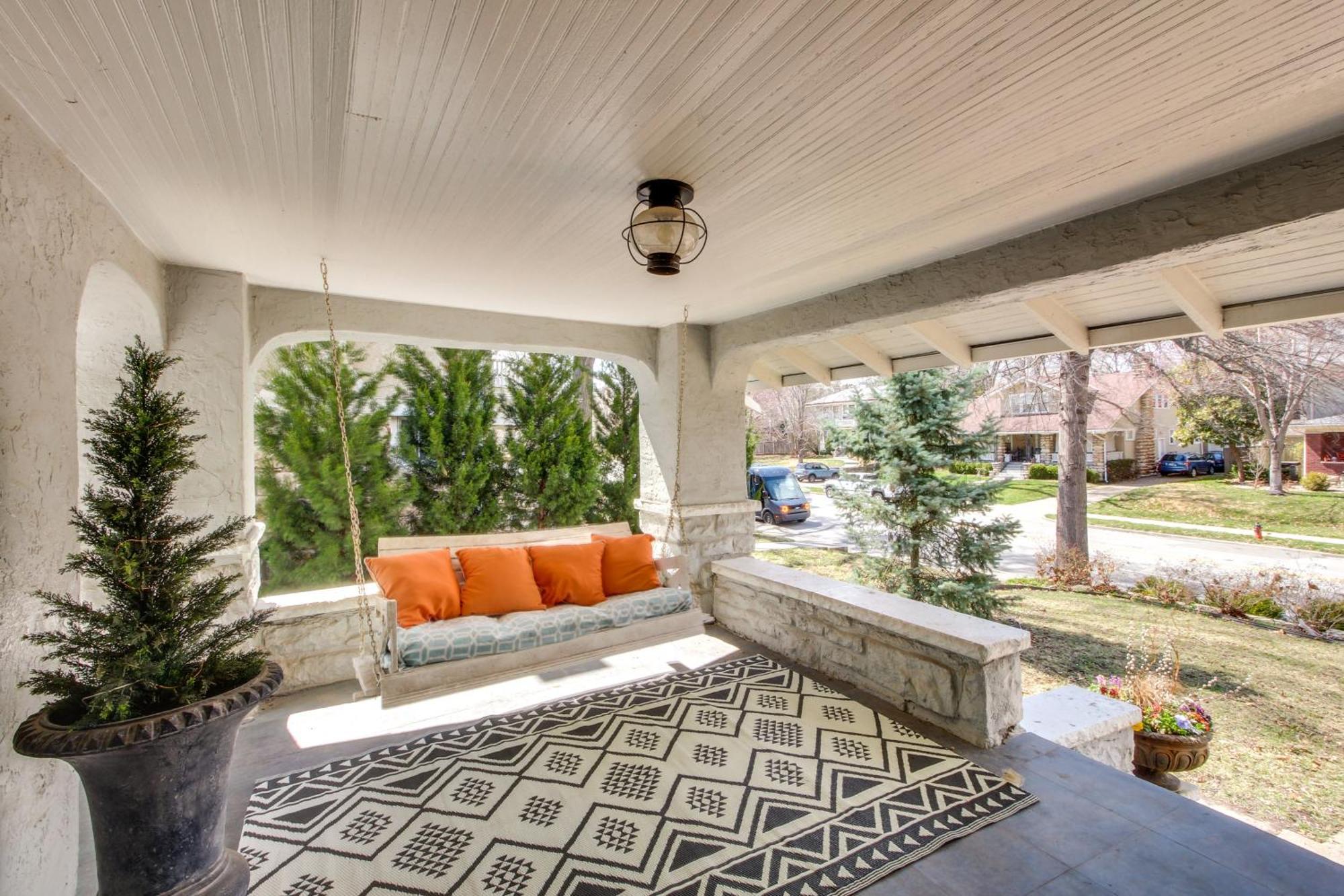 Charming Kansas City Cottage 5 Mi To Downtown Exterior photo