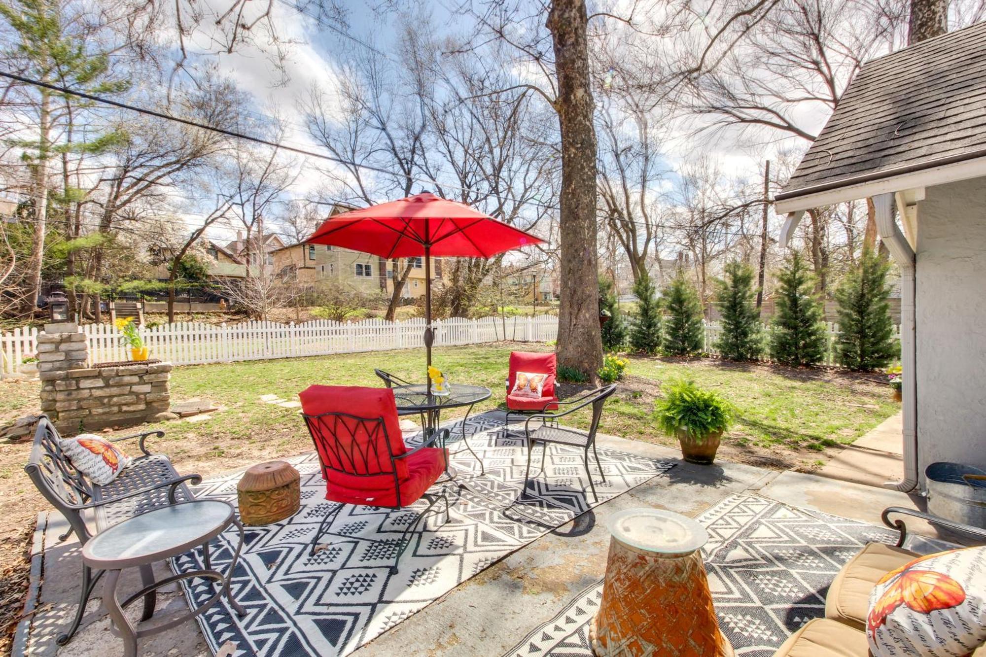 Charming Kansas City Cottage 5 Mi To Downtown Exterior photo